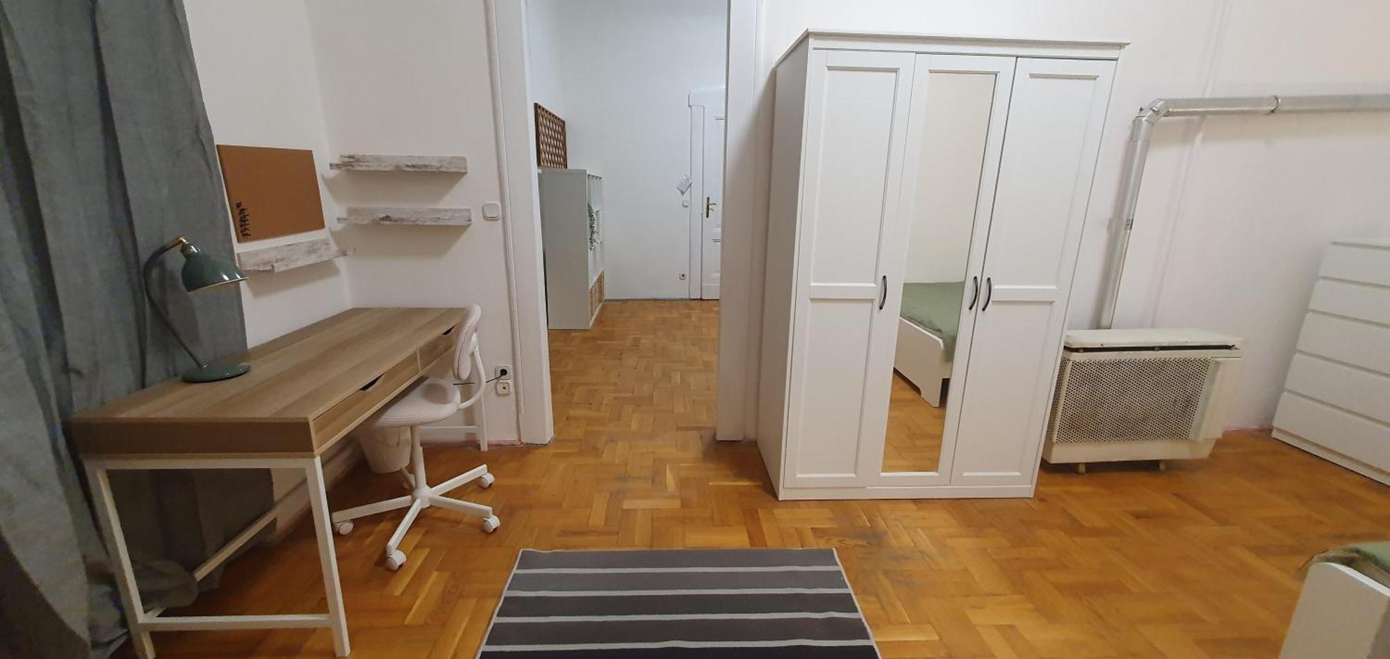 Apartment Vac1 Spacious Flat Near Market & Danube River Budapest