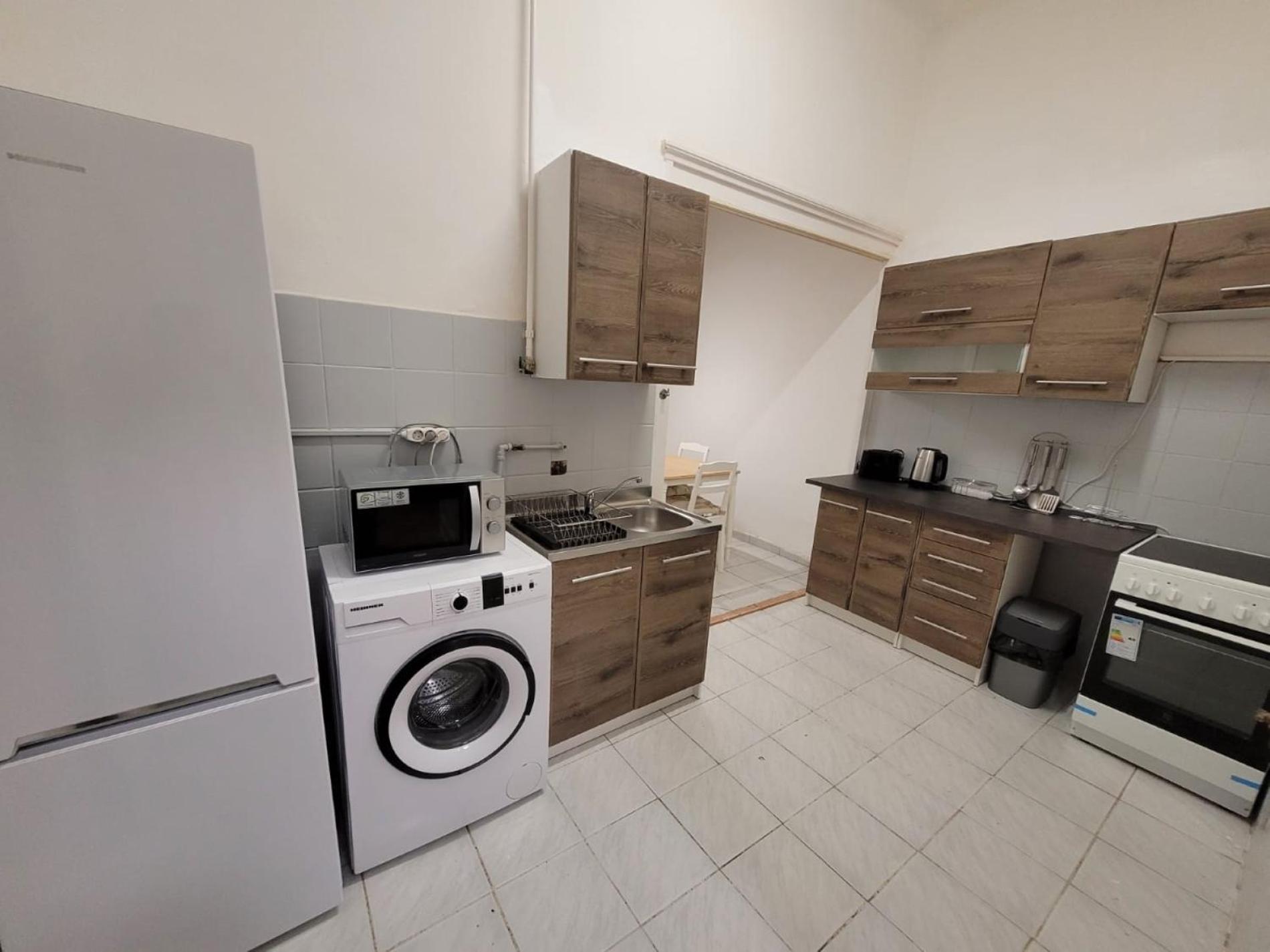 Apartment Vac1 Spacious Flat Near Market & Danube River *